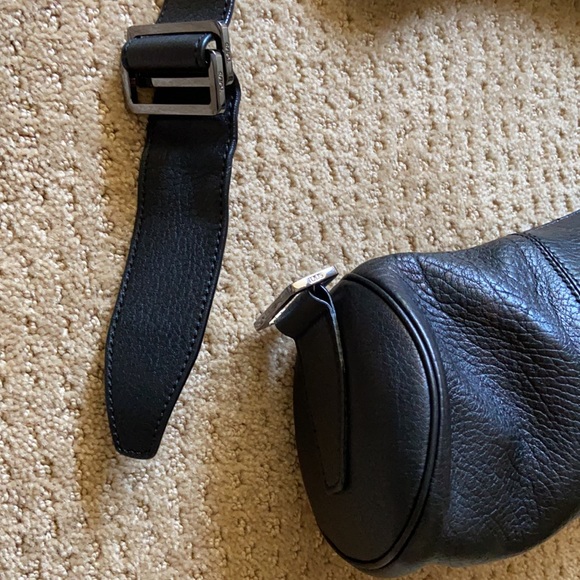 Tod's barrel shoulder bag - Picture 9 of 9